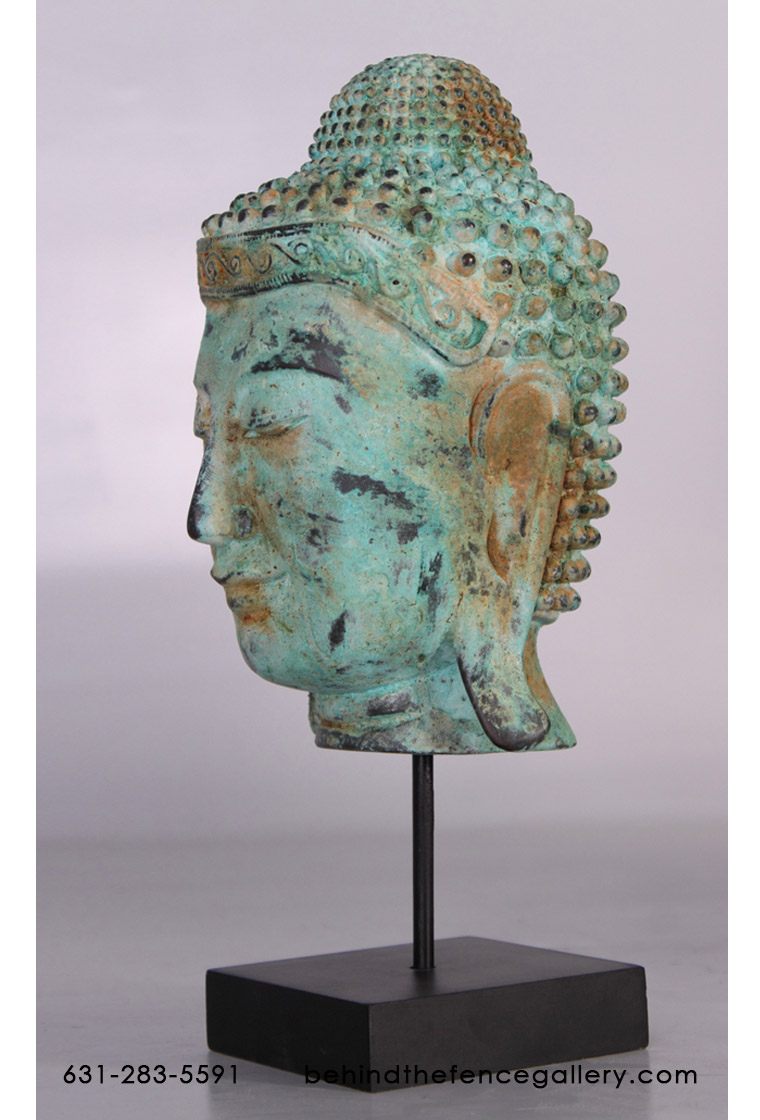 Angkor Wat Buddha Head Statue Angkor Wat Buddha Head Statue