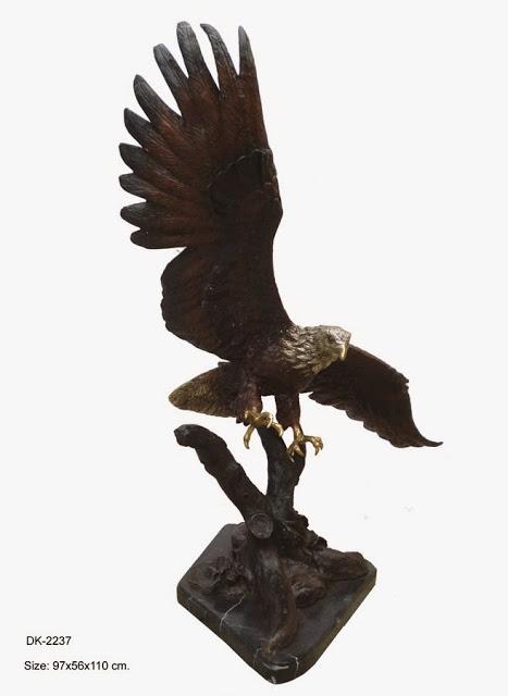 Flying Eagle on Tree 43" Flying Eagle on Tree 43"