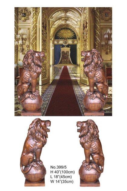 Lion Sitting on Ball (pair) Lion Sitting on Ball (pair)