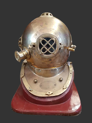 Brass U.S. Navy Diving Helmet Brass U.S. Navy Diving Helmet
