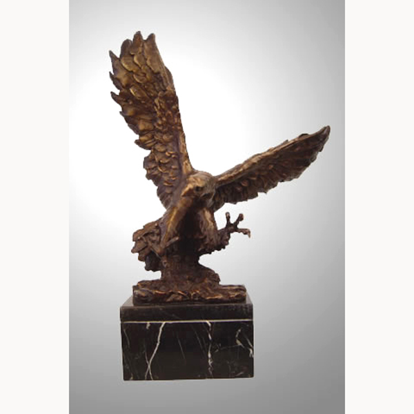 Bronze Flying Eagle Statue Bronze Flying Eagle Statue