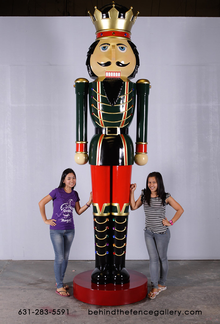 Giant Nutcracker Statue 12ft Giant Nutcracker Statue 12ft