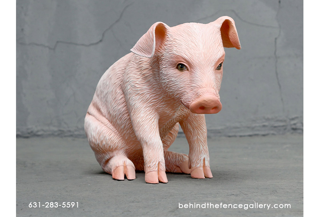 Cute Piglet Sitting Statue Cute Piglet Sitting Statue