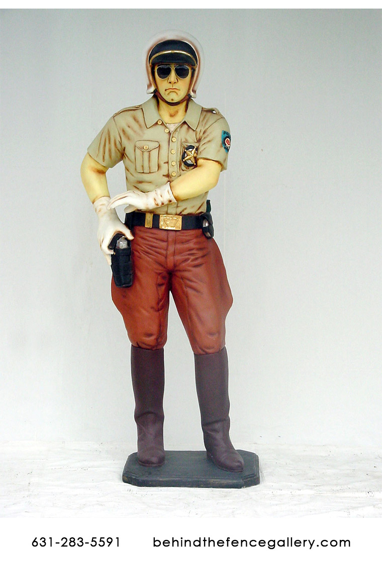 Policeman Statue Policeman Statue