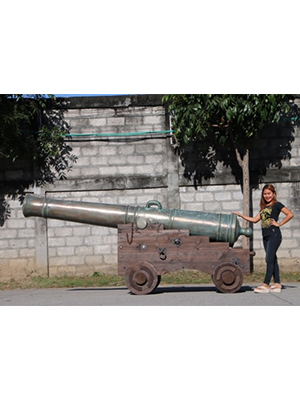 Giant Replica Cannon Statue Giant Replica Cannon Statue